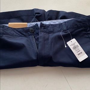 Gently used LLBean 10 Favorite Fit Navy Shorts